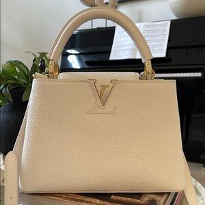 Louis Vuitton off white  handbag